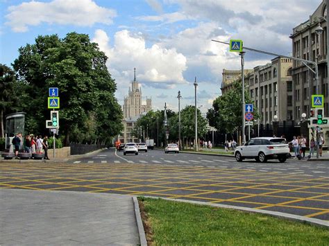 Старая площадь в Москве .